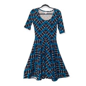 LuLaRoe woman’s Nicole dress